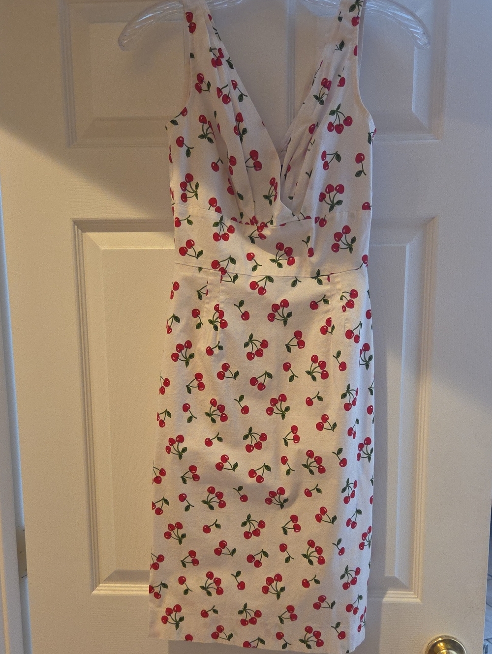 Stop Staring! White Cherry-Print Sleeveless V-Neck Midi Dress
